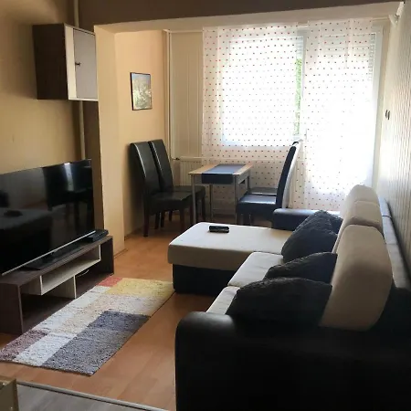 Susanna Vendeghaz Apartment *